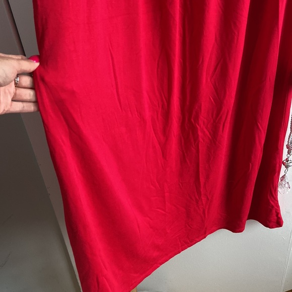 Red tube top dress - Picture 5 of 5